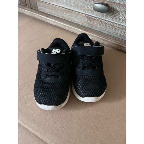 Nike Free Run 2 'Black White size 6 C - Picture 2 of 4